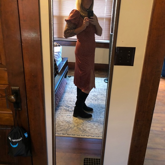 Shein brown dress with slit 🌺🌻🌼🌸 - Picture 2 of 3